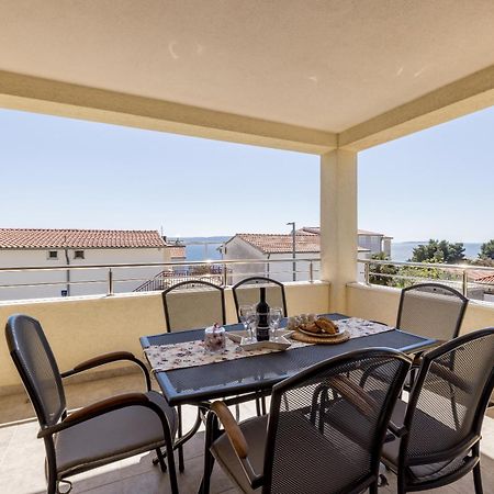 Apart Sa Terasom 250M Od Plaze,Parking,Wi Fi,Rostilj Trogir Eksteriør bilde