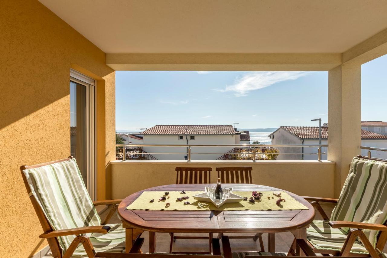 Apart Sa Terasom 250M Od Plaze,Parking,Wi Fi,Rostilj Trogir Eksteriør bilde